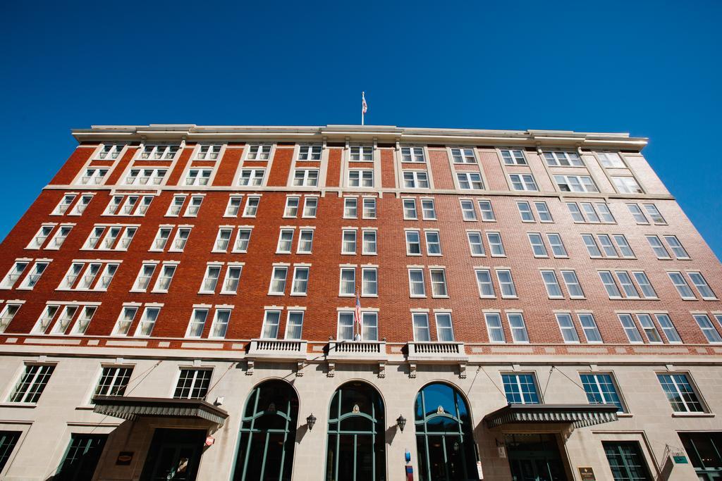 Hotel Julien Dubuque Eksteriør bilde